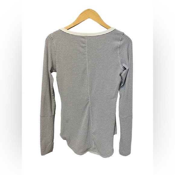 Lululemon Awesoma Henley Hyper Stripe Heathered Slate Ghost Size 4 - Picture 2 of 8